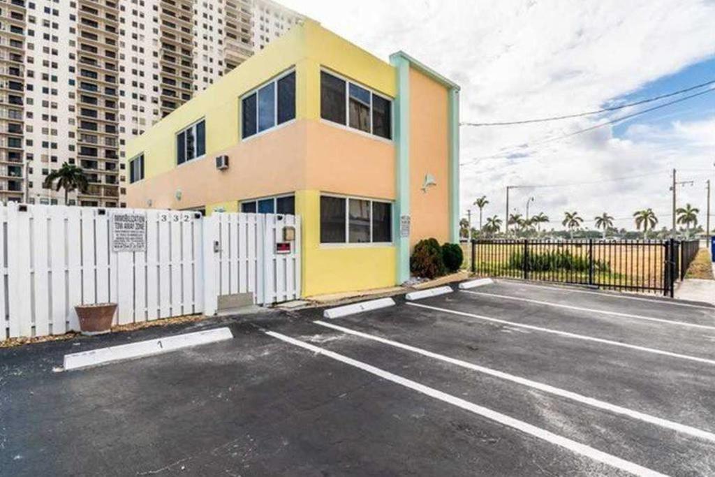 Hollywood Beachfront House Exterior foto